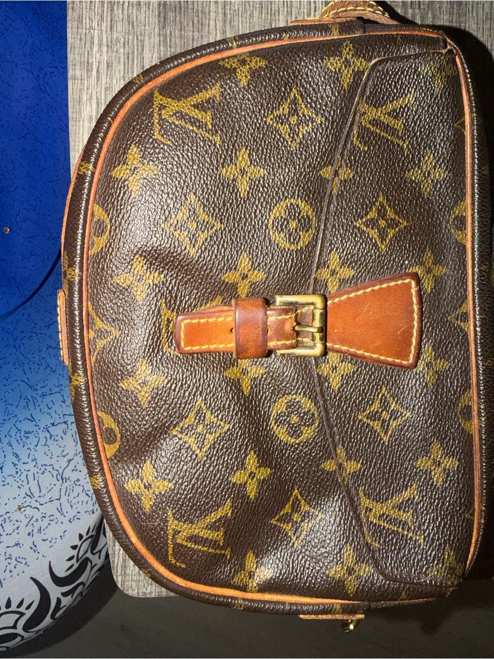 Louis Vuitton Monogram Canvas Messenger Bag in Brown and Tan